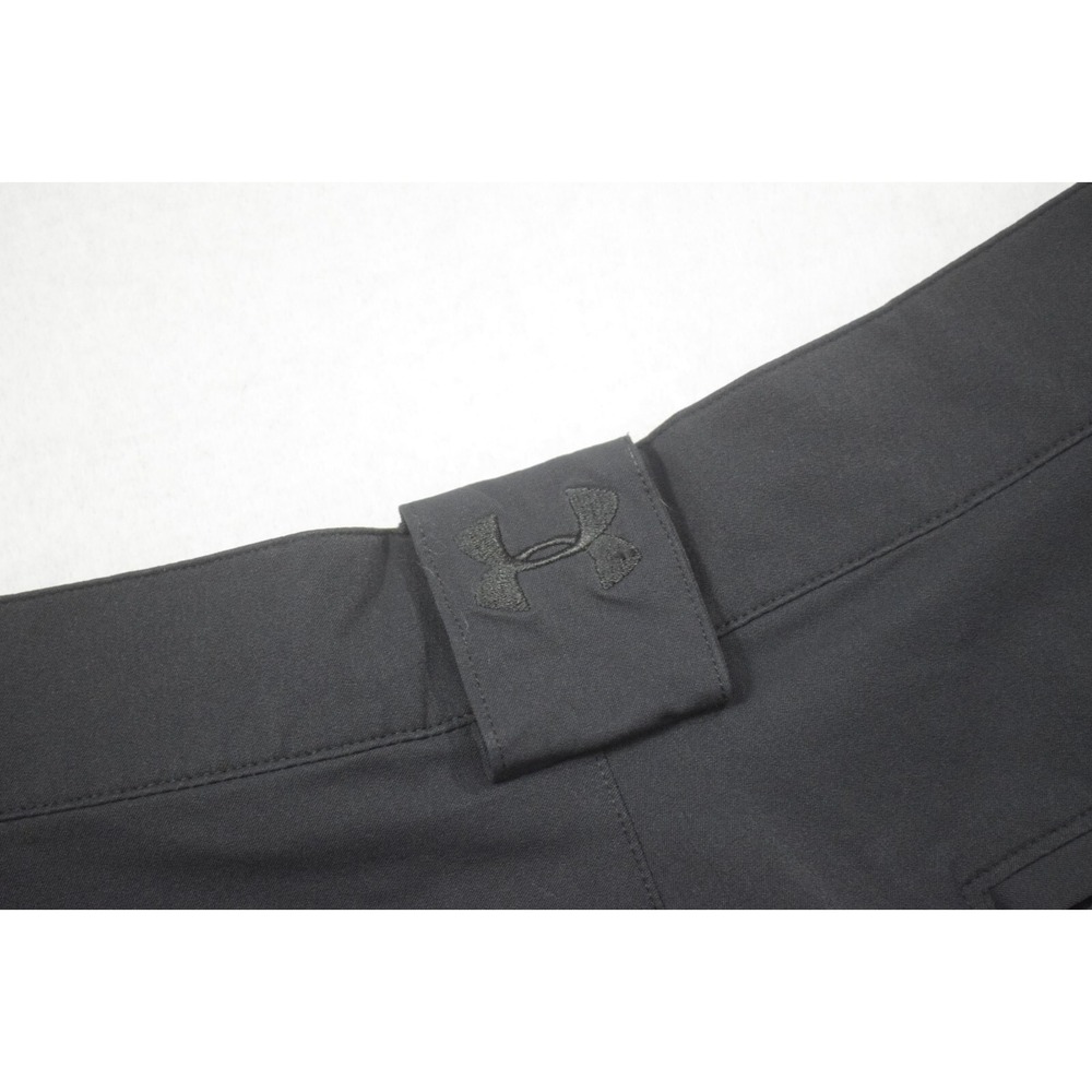 Under Armour Golf Shorts Black Nylon Stretc Performance Flat Front Mens 38 x 10"